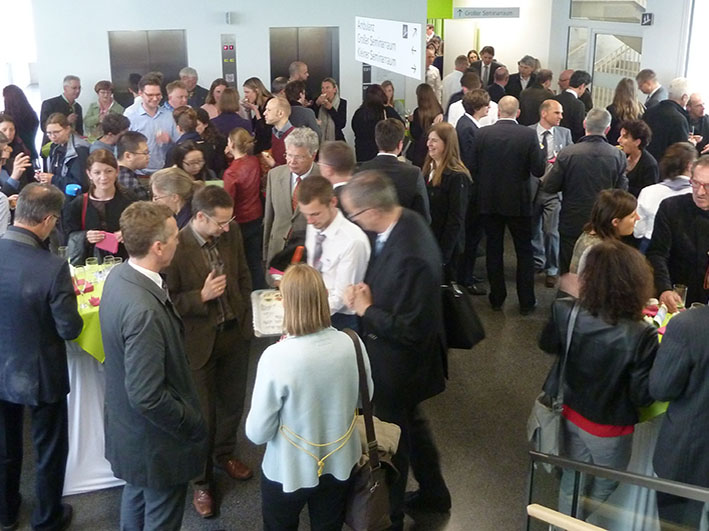 Nickl & Partner Architekten AG - Feierlichkeiten um die Einweihung - Eröffnung neues Centrum für Schlaganfall- und Demenzforschung München