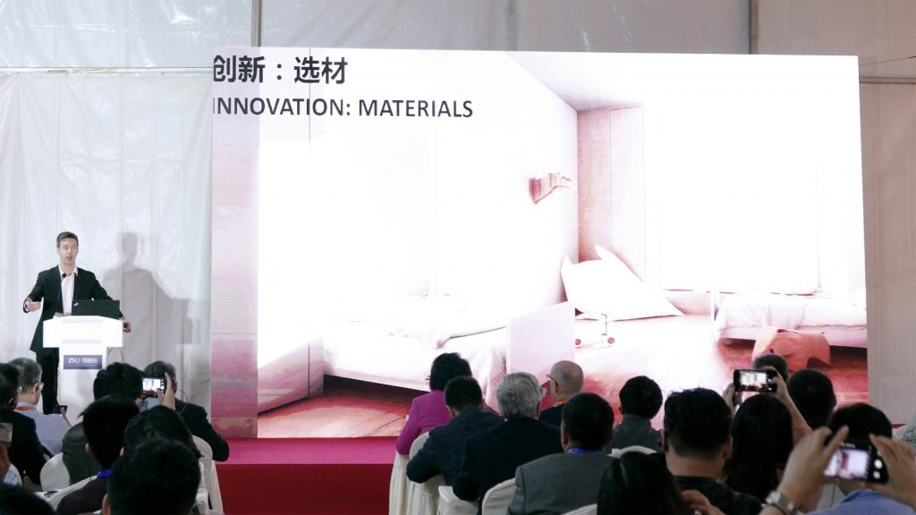 Remo Burkhard at his talk at the 20th China Hospital Construction Conference