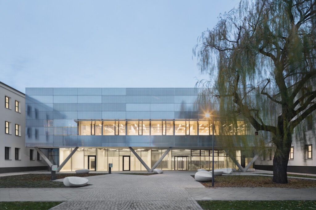 Nickl & Partner Architekten AG / Christine Nickl-Weller, Hans Nickl, Gerhard Eckl