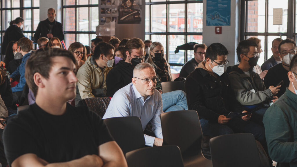 Nickl & Partner Architekten AG / Christine Nickl-Weller, Hans Nickl, Gerhard Eckl